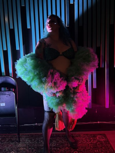 Holli Hemlock at Performer's Night, House of Nancy